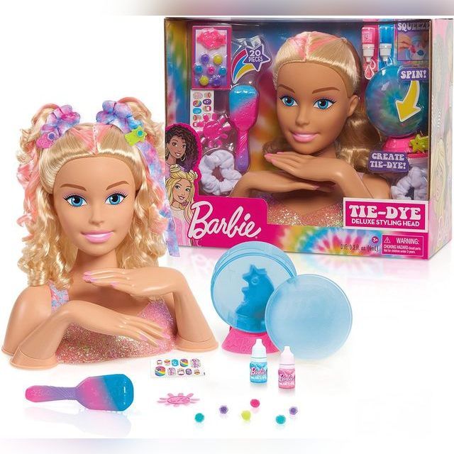 Head hairstyles to make Barbie with accessories