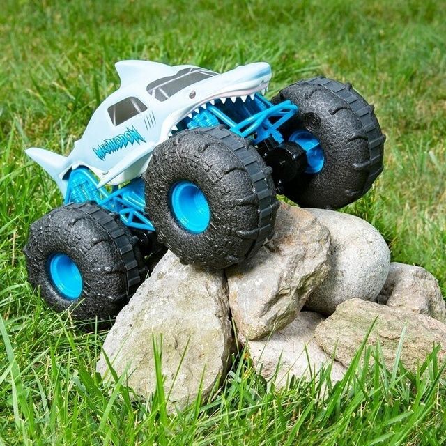 MONSTER JAM valdomas visureigis Megalodon Storm