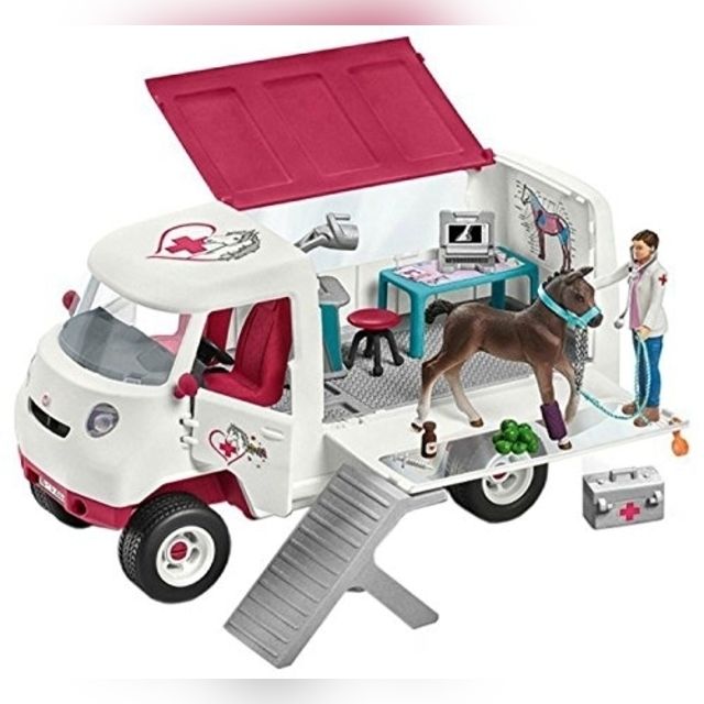 Schleich Horse Club: Mobile Vet With Hanoverian Foal 42370