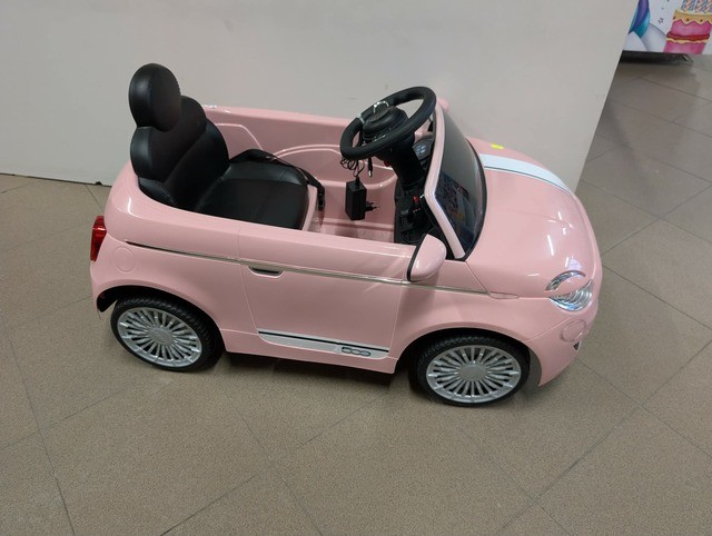 Electric car Fiat 500e Car 6v Electric Ride On Pink