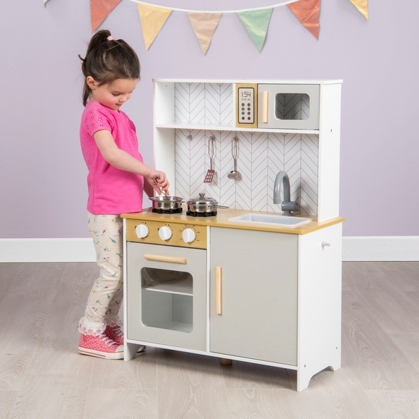 Kids shop kitchen corner