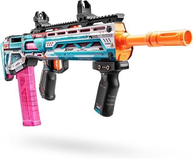 XSHOT SKINS Pro Performance Long Shot Blaster 40 Darts by ZURU