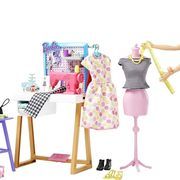 Lėlė Barbie su priedais Barbie Fashion Designer Doll (12-in/30.40-cm), and Studio, 25+ Design and Fashion Accessories