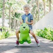 Žaislinis zuikis šokinėjimui My first Jumpy žalias